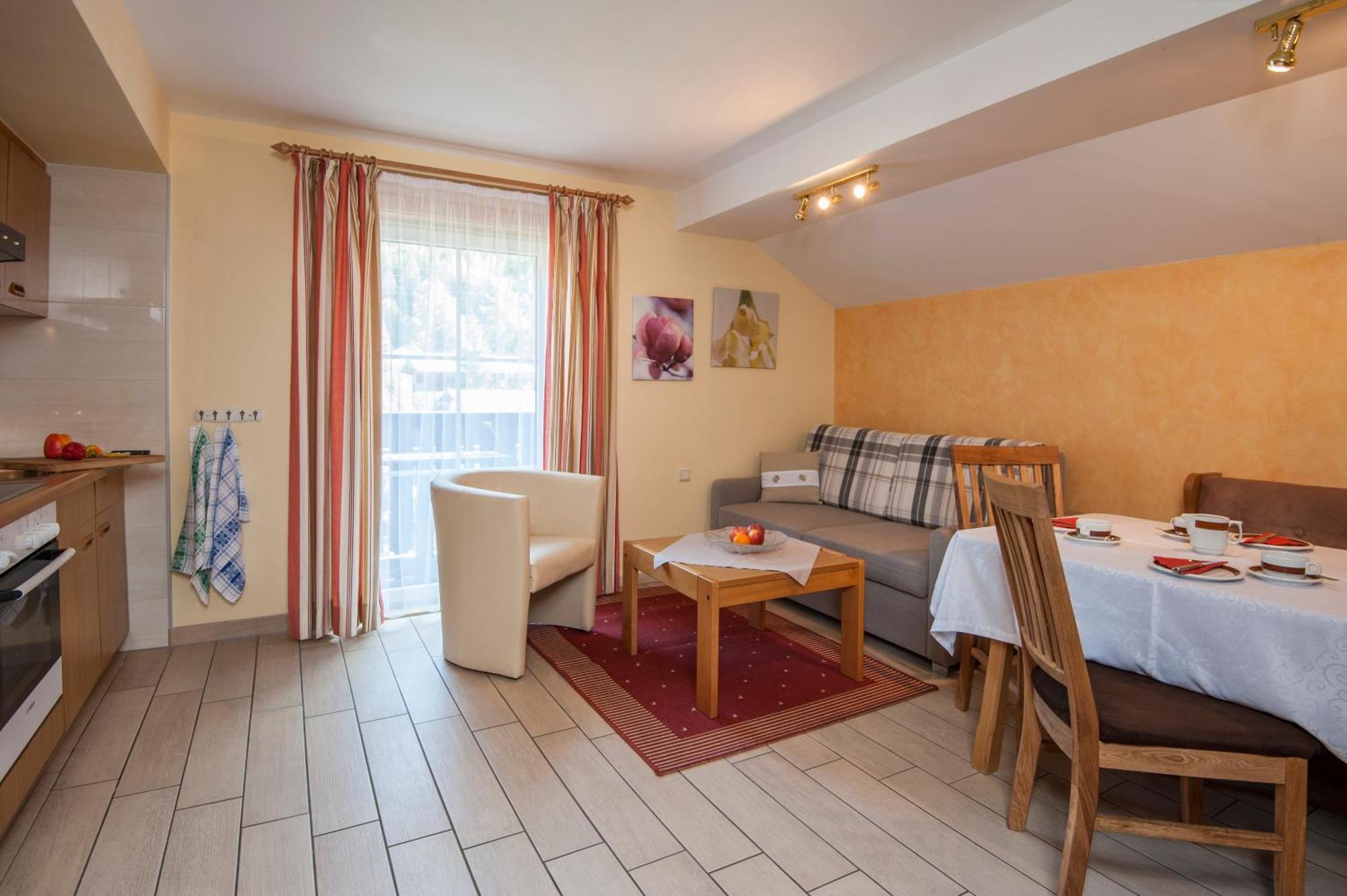 Ferienhaus Antonia Dorfgastein Pokoj fotografie